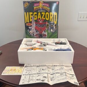 Vintage 90s Mighty Morphin Power Rangers Megazord Deluxe Set (original. pkg.)